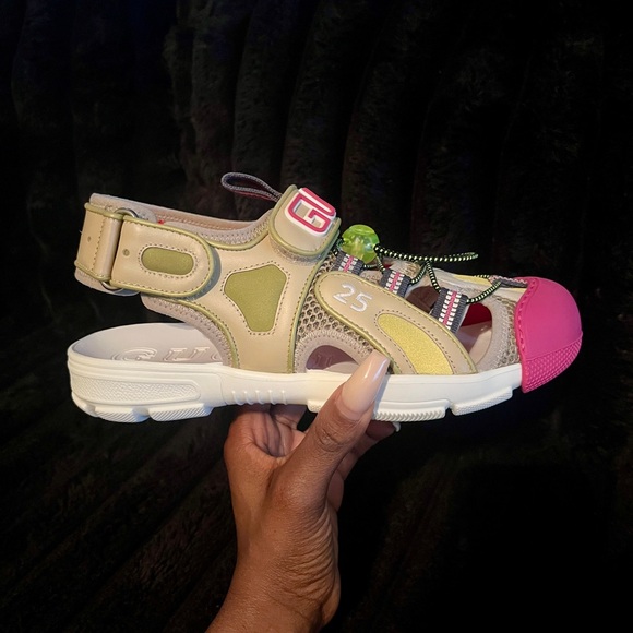 Gucci rubber and leather Sandals